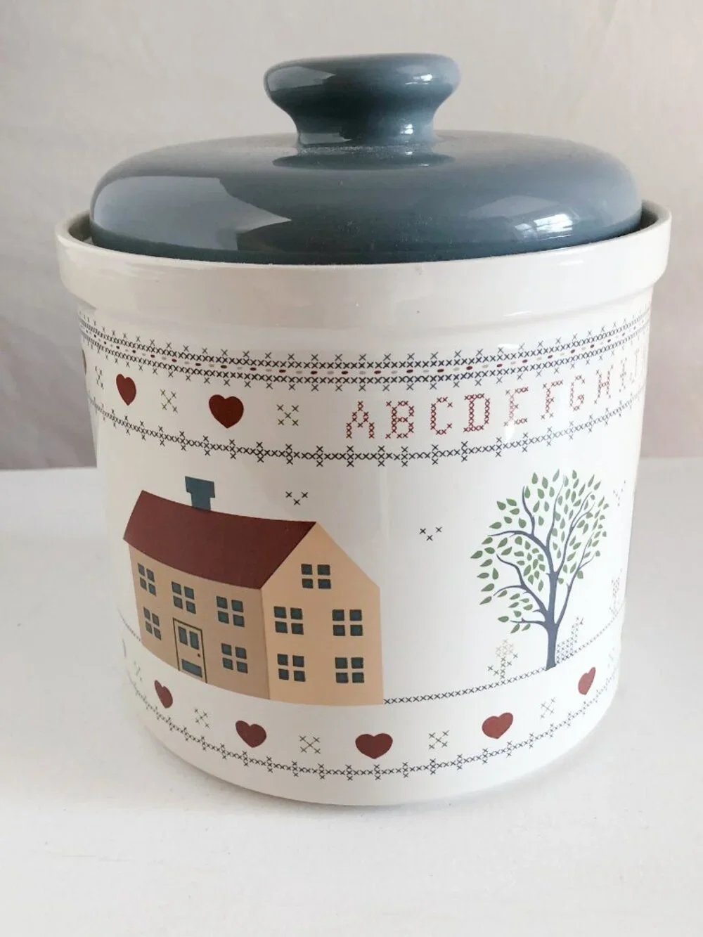 Vintage 70s Treasure Craft 